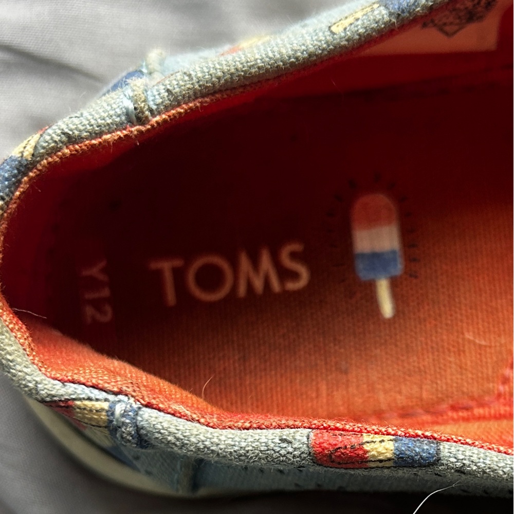 TOMS Kids Light Blue Ice Pop Classic Shoes - Picture 2 of 8